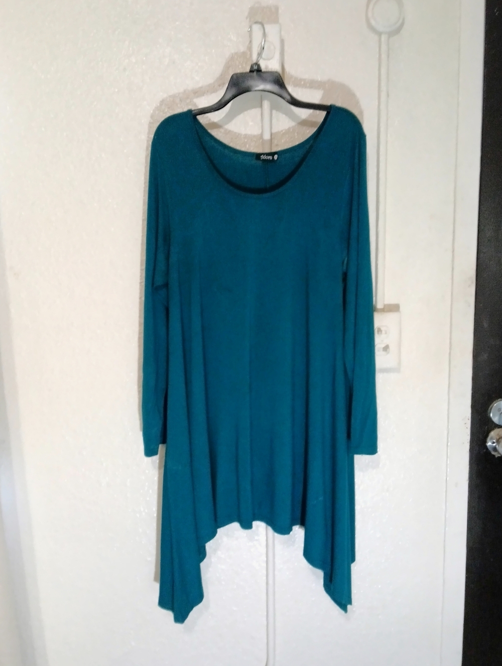 Adorn Slinky Teal Long-Sleeve Swing Tunic